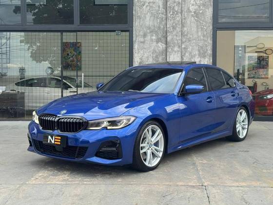 BMW 330i 2.0 16V TURBO GASOLINA SPORT AUTOMÁTICO BMW 330i 2.0 16V TURBO GASOLINA SPORT AUTOMÁTICO